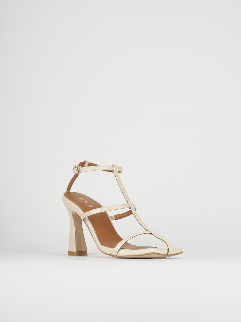 Sandali tacco 8cm vernice beige