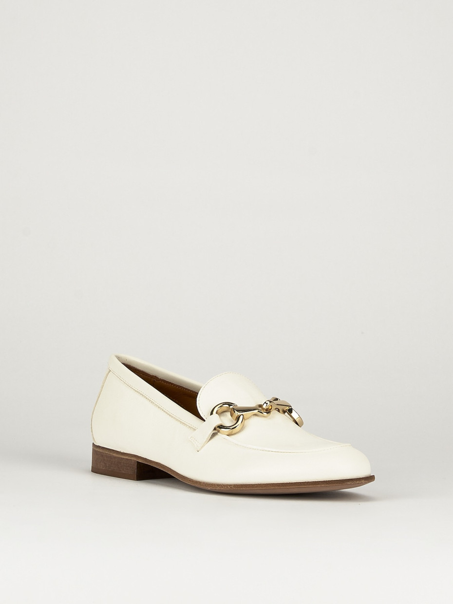 Loafers heel 1 cm white leather