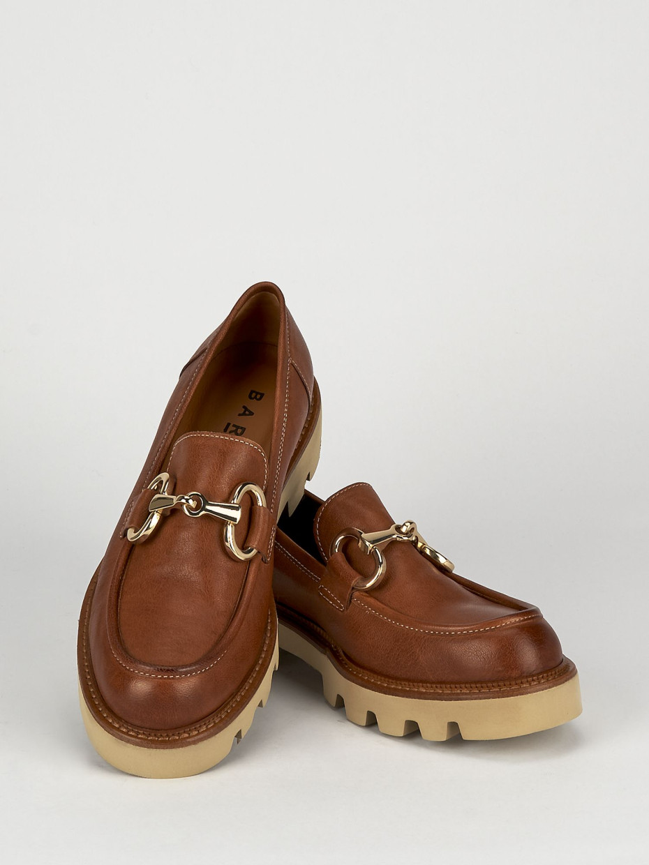 Mocassino tacco 1 cm marrone pelle