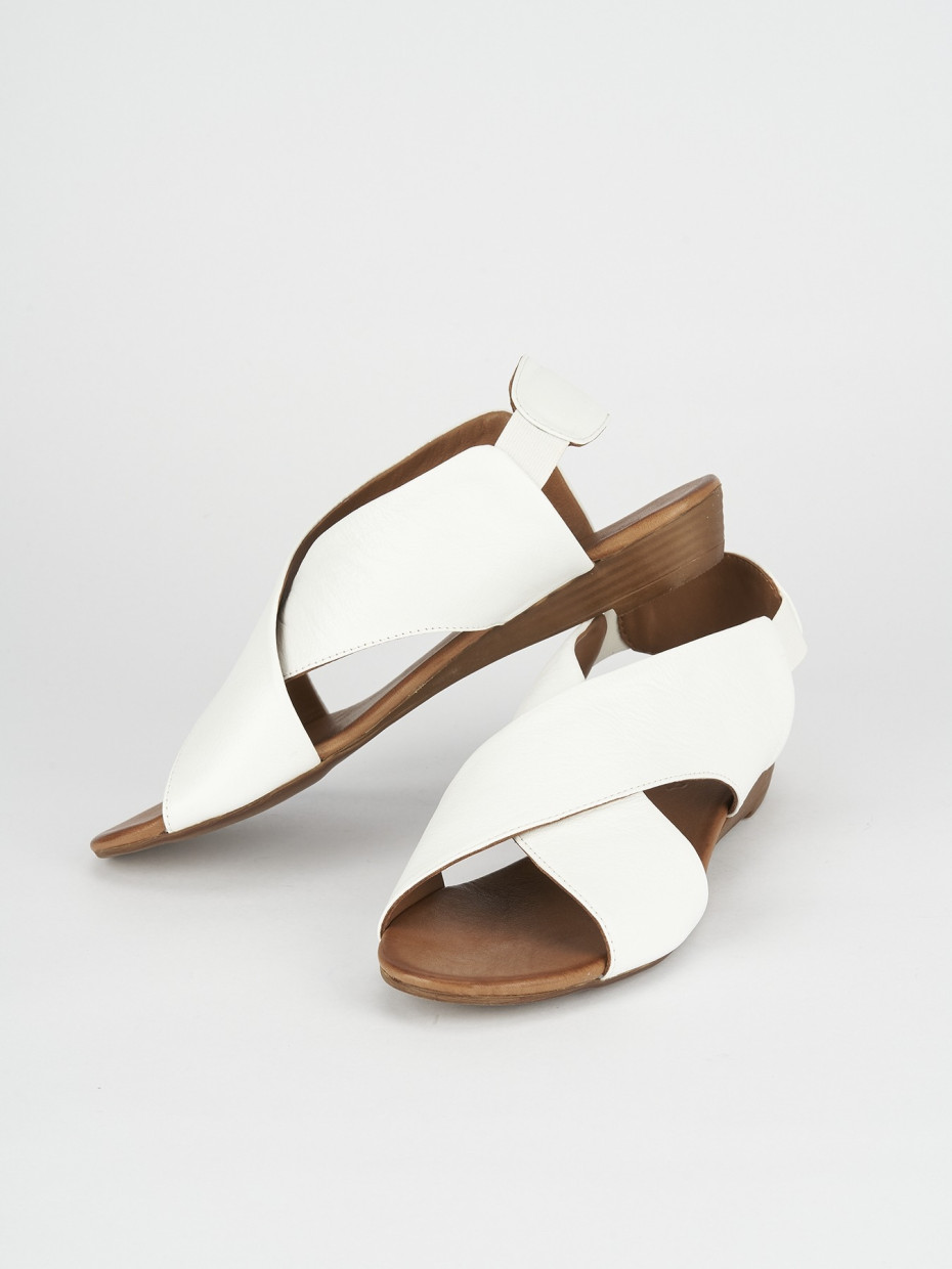 Wedge heels heel 3 cm white leather