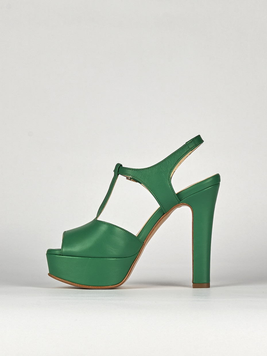 Green t new arrivals bar heels
