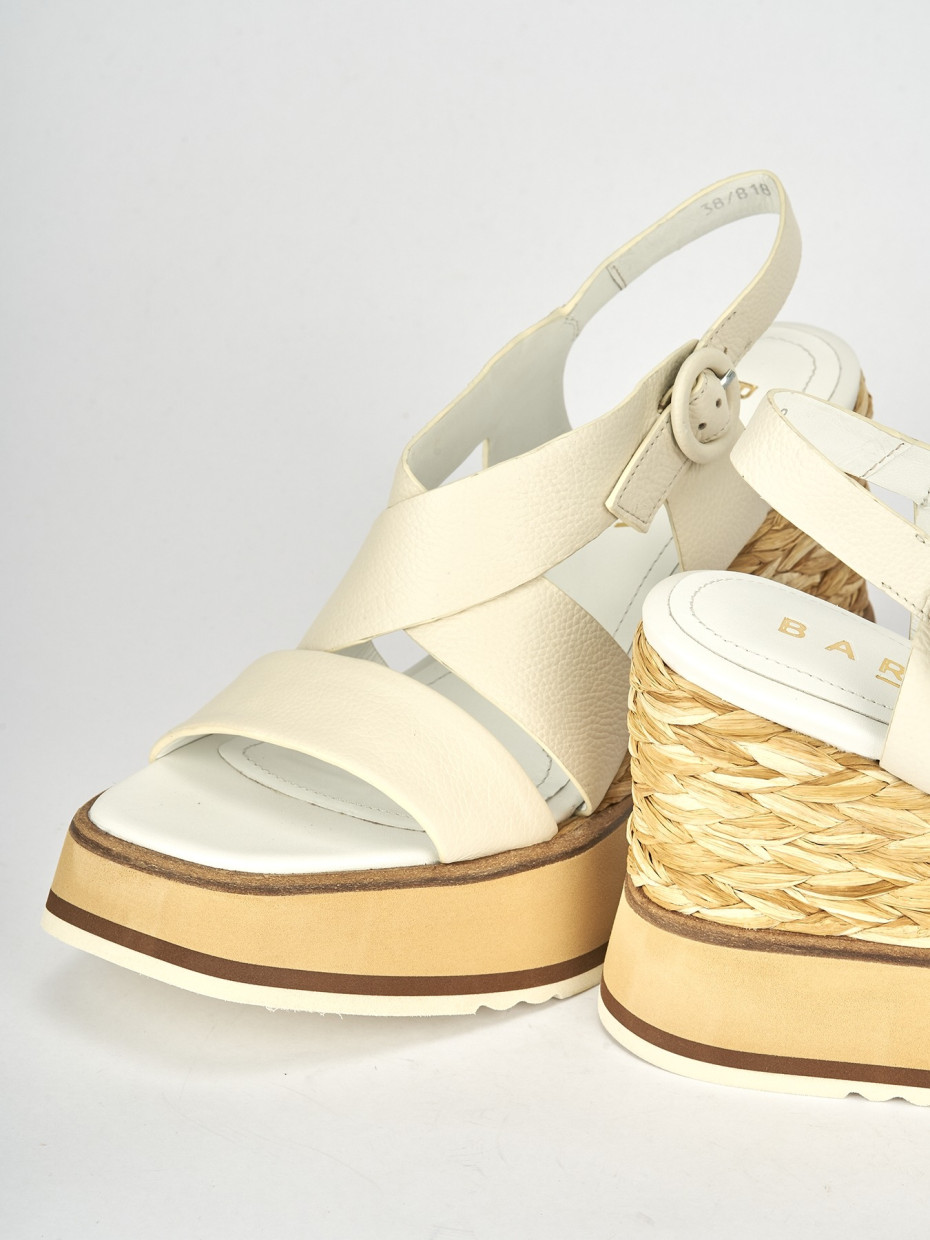 Wedge heels heel 9 cm white leather