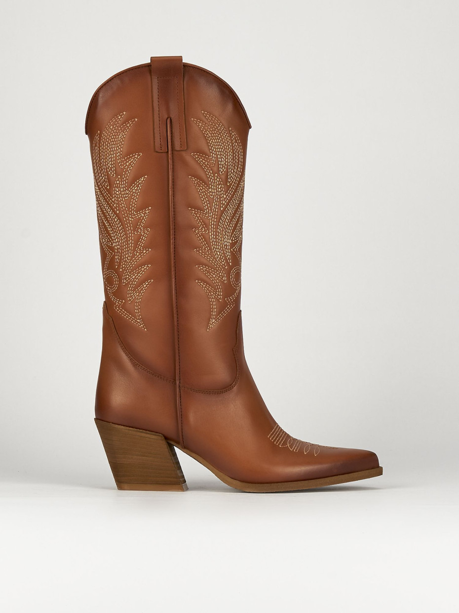 High heel boots heel 7 cm brown leather