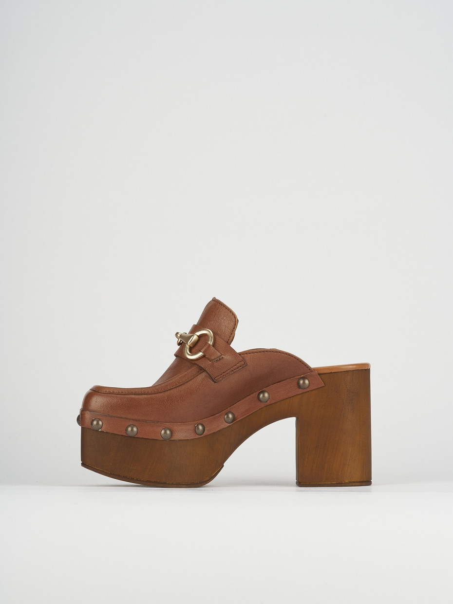 Sabot heel 8 cm brown leather