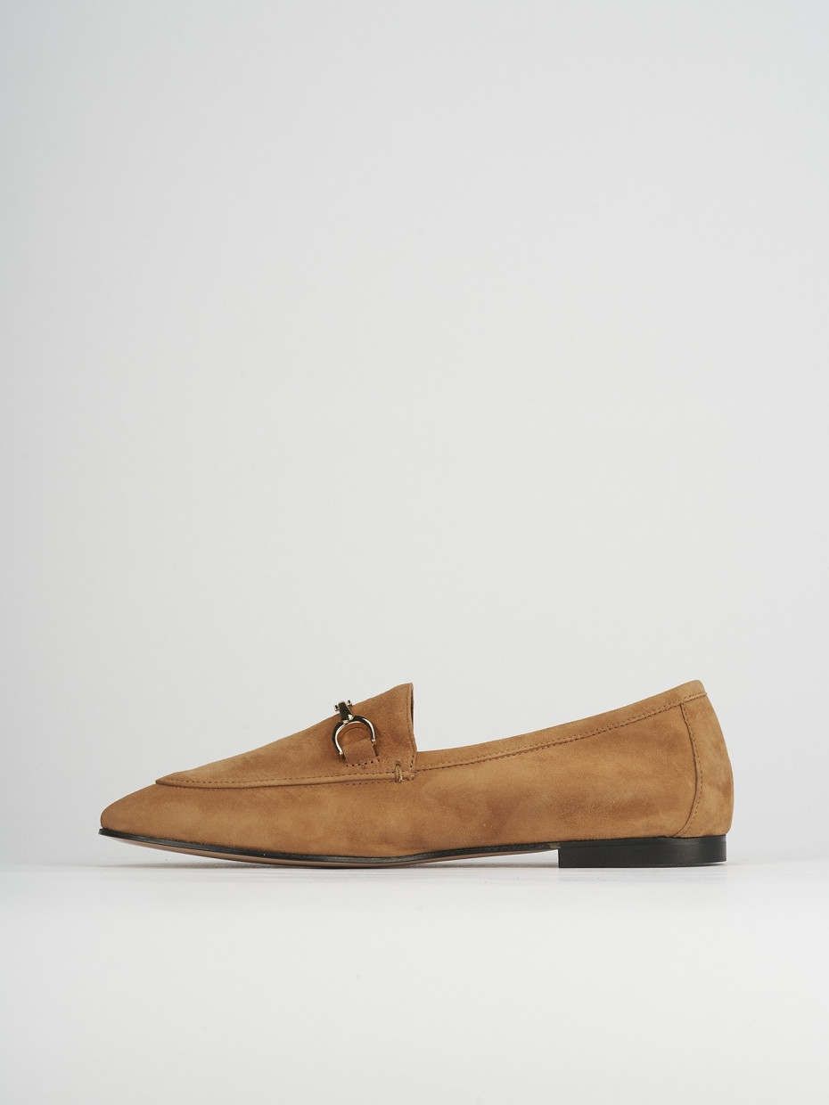 Mocassino tacco 1 cm beige camoscio