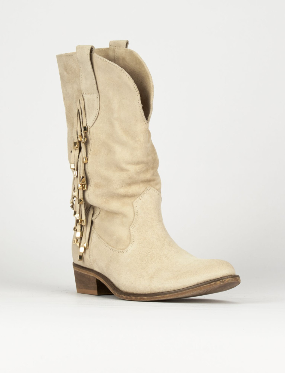 Low heel boots heel 2 cm beige chamois