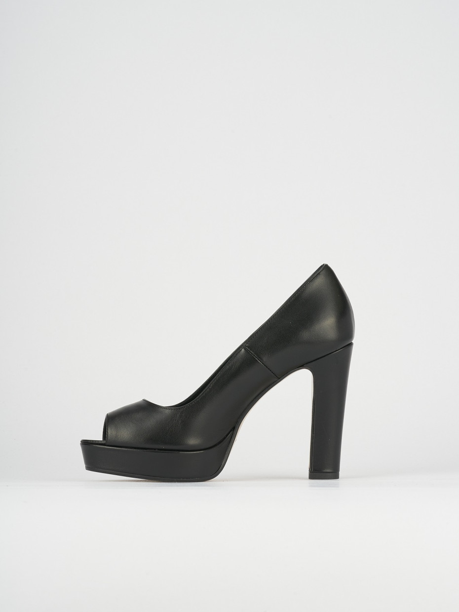 Décolleté e slingback tacco 8cm pelle nero