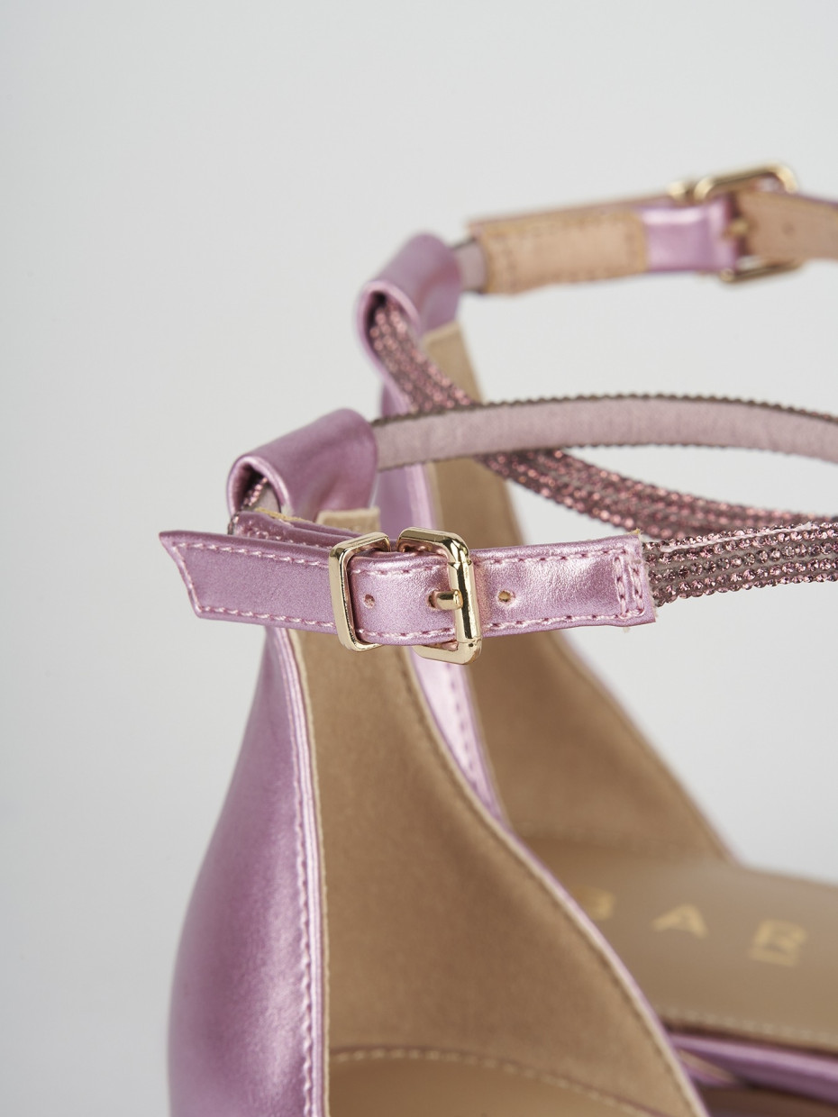 Low heel sandals heel 1 cm pink leather