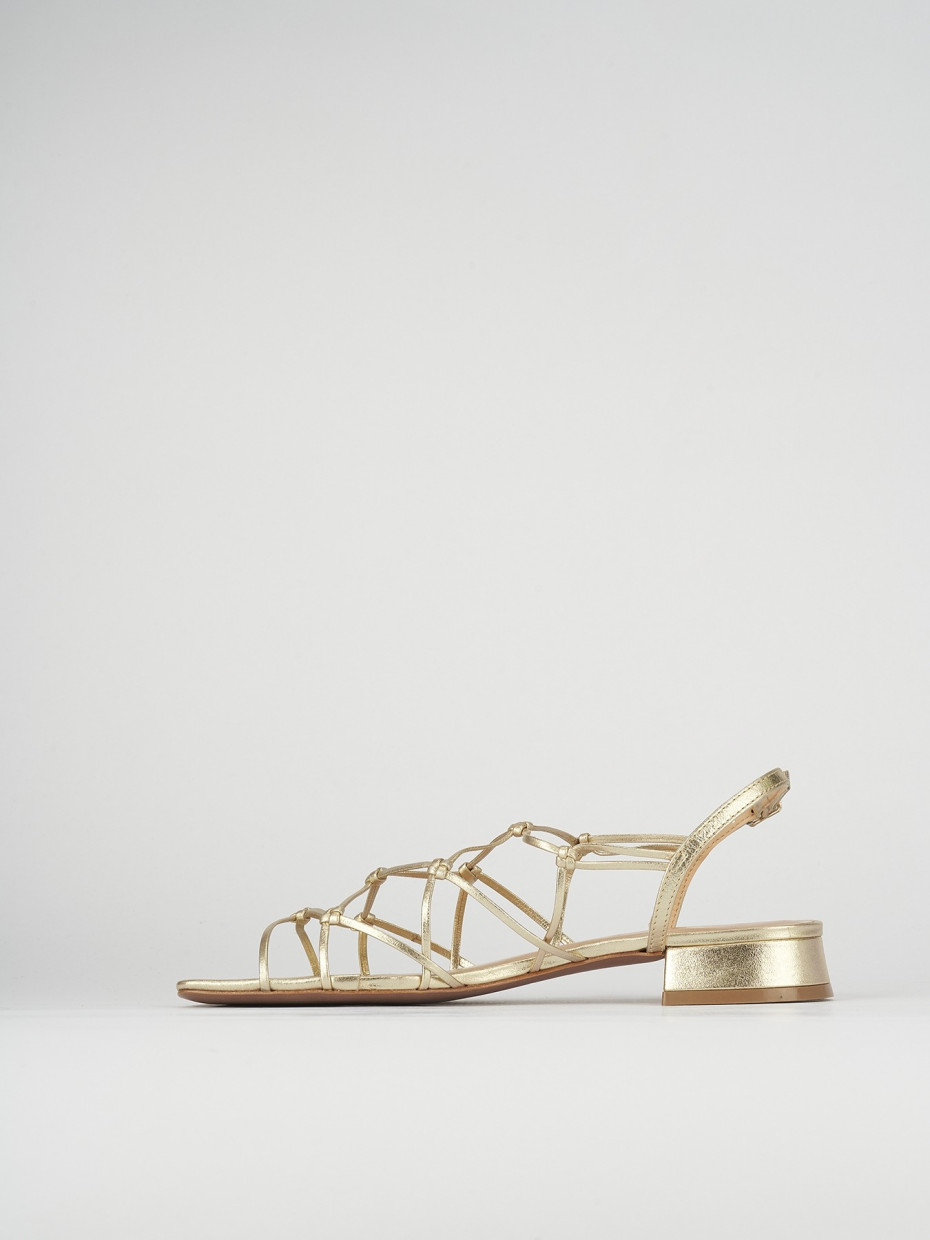 Low heel sandals heel 2 cm gold leather