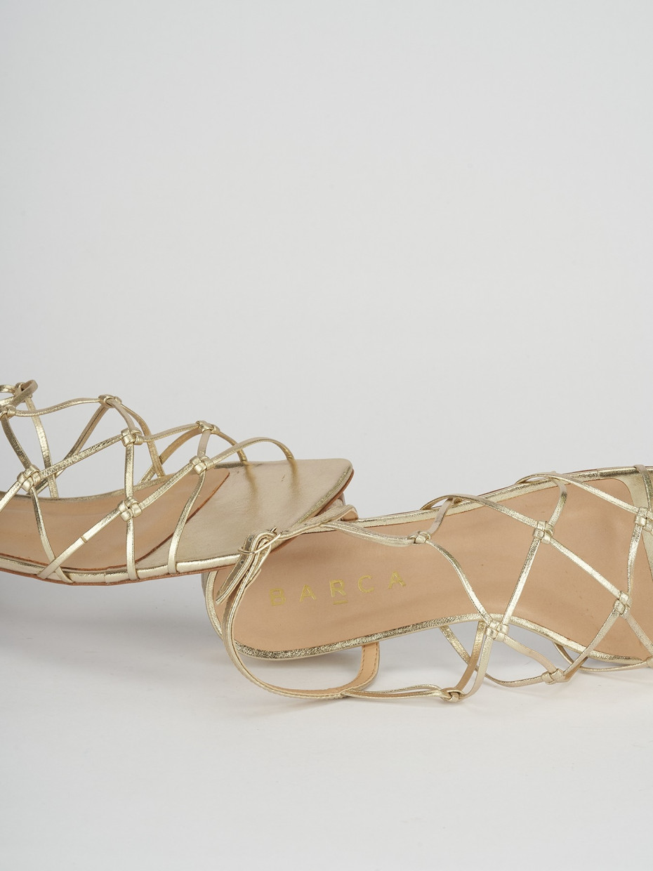 Low heel sandals heel 2 cm gold leather