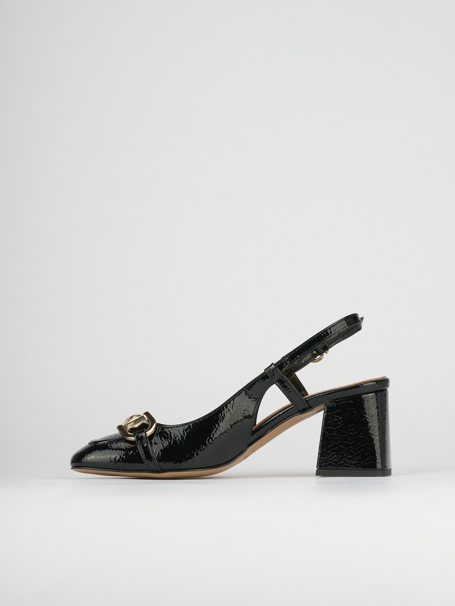 Décolleté e slingback tacco 6cm vernice nero