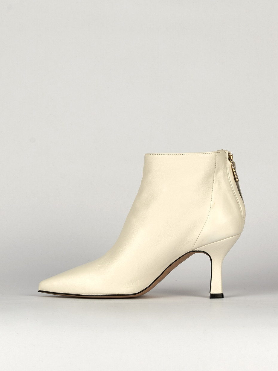 High heel ankle boots heel 7 cm white leather