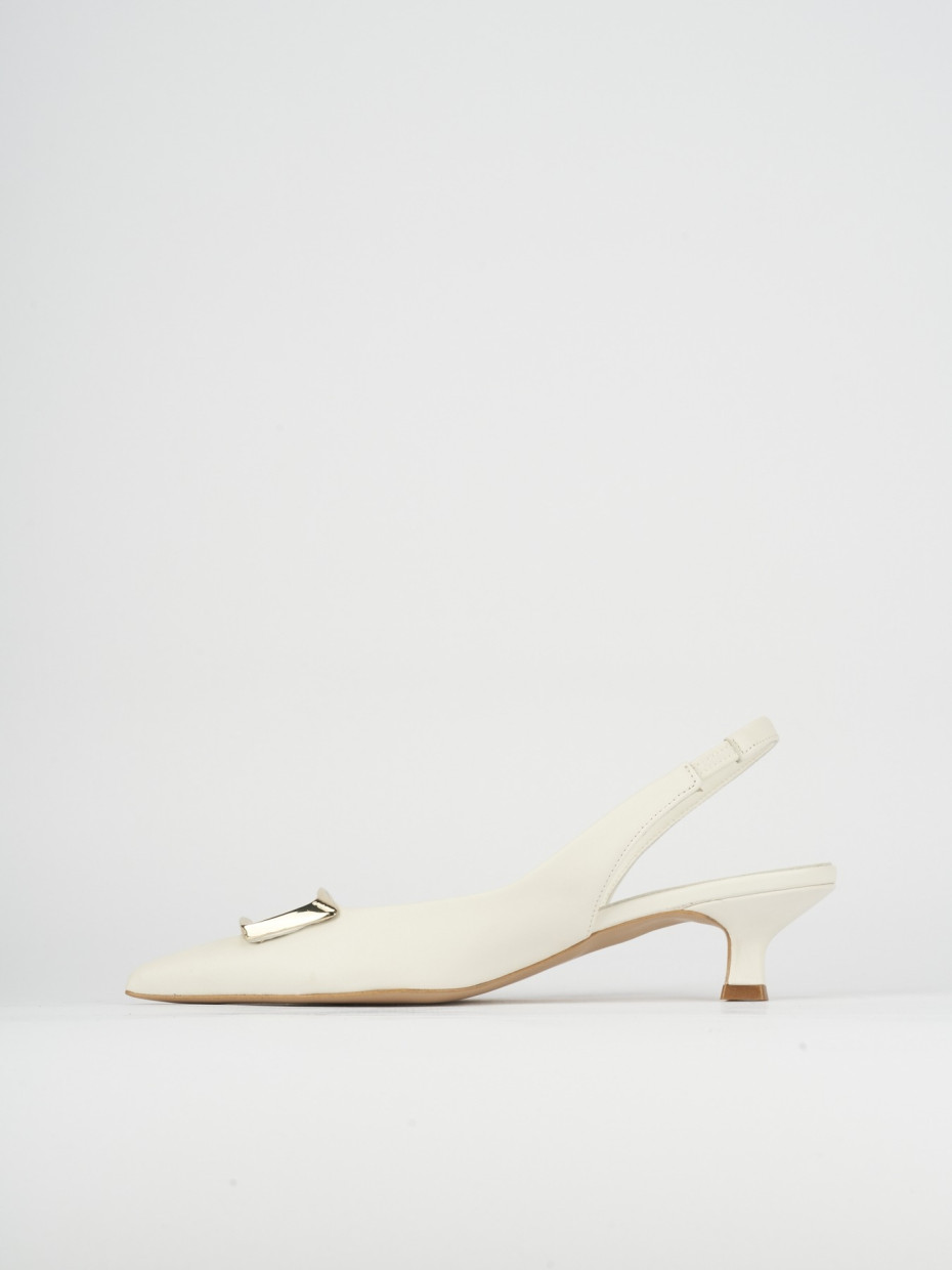 Pumps heel 5 cm beige leather