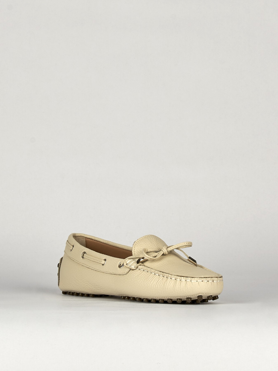 Mocassino tacco 1 cm beige pelle
