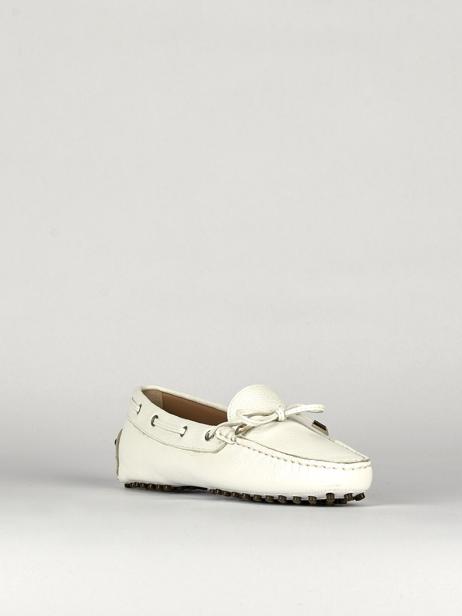 Loafers heel 1 cm white leather
