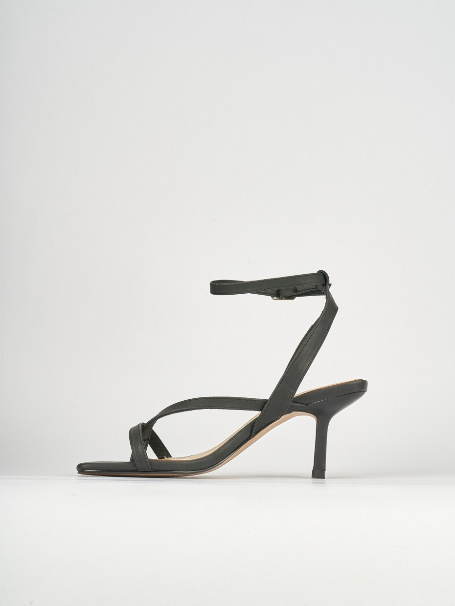 Sandali tacco 5 cm  nero pelle