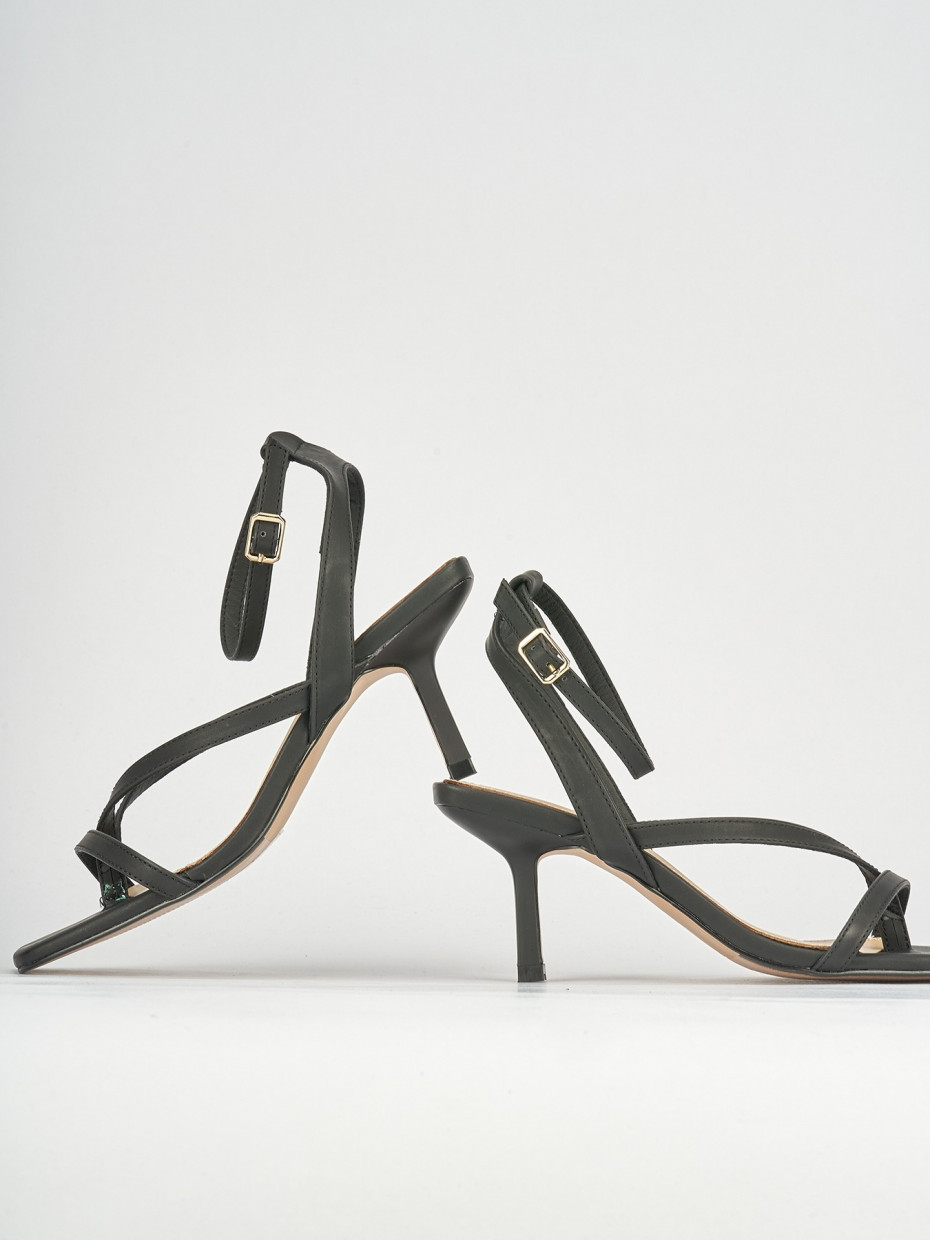 Sandali tacco 5 cm  nero pelle