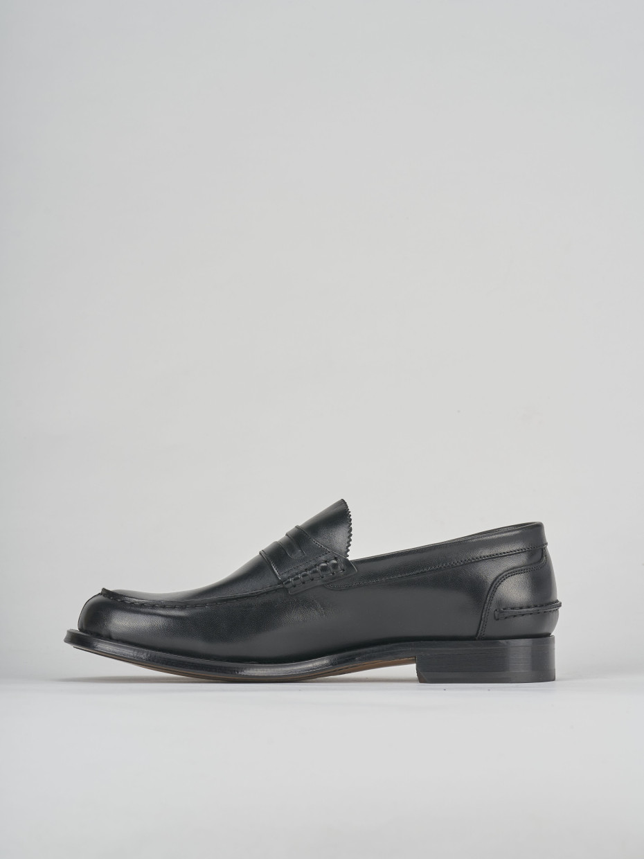 Mocassino tacco 2 cm nero pelle