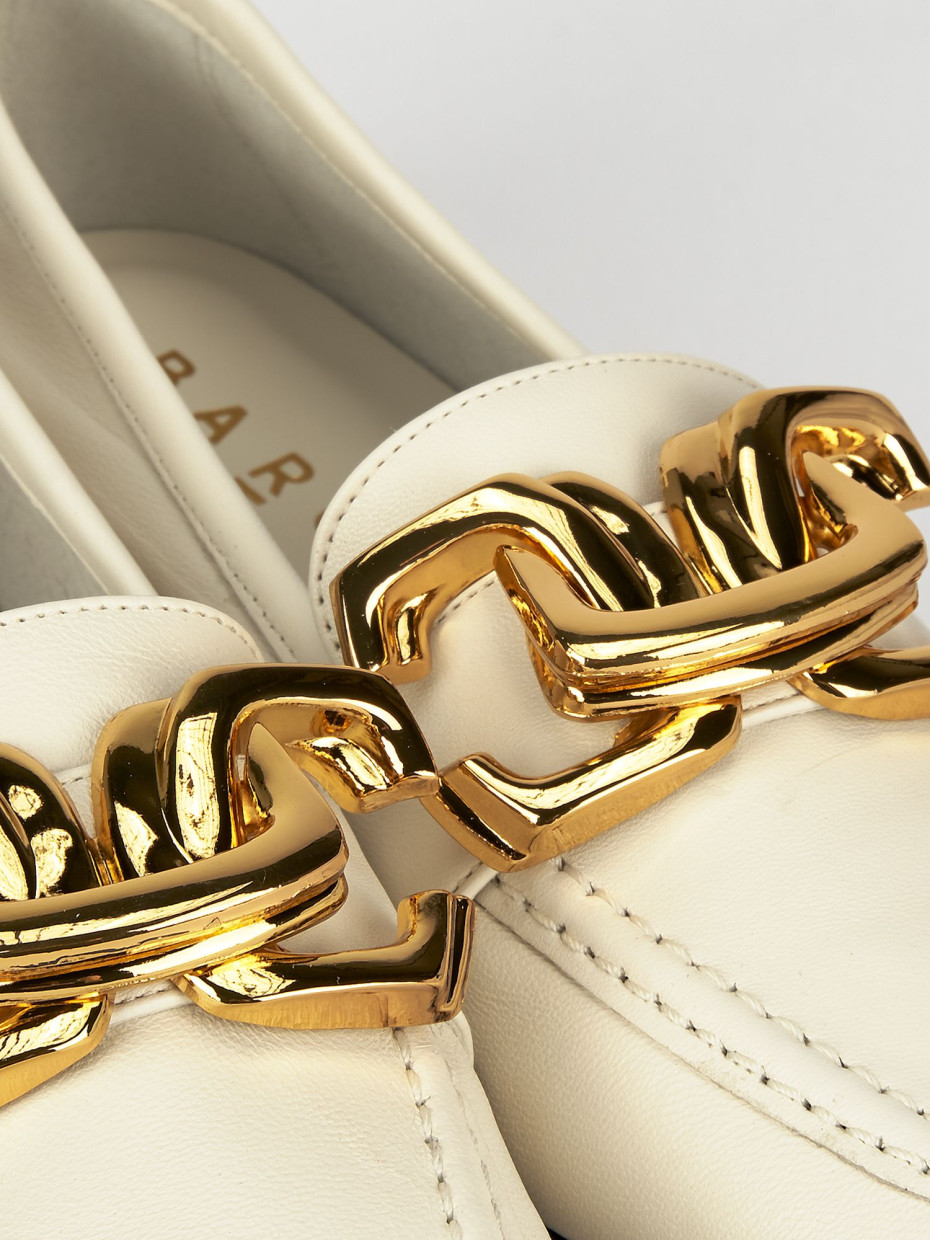 Mocassini tacco 1cm pelle beige