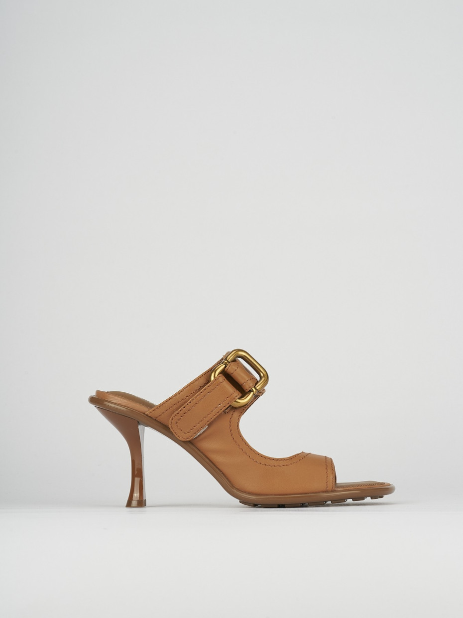 Slippers heel 9 cm brown leather
