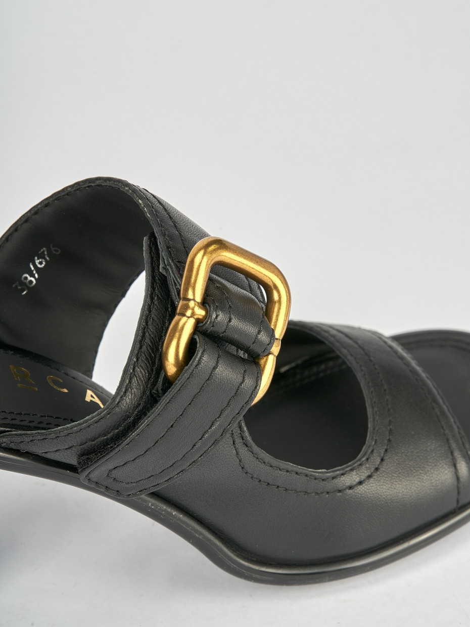 Slippers heel 9 cm black leather