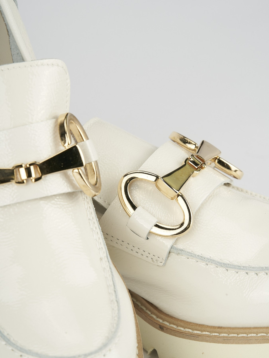 Mocassini tacco 2cm pelle bianco