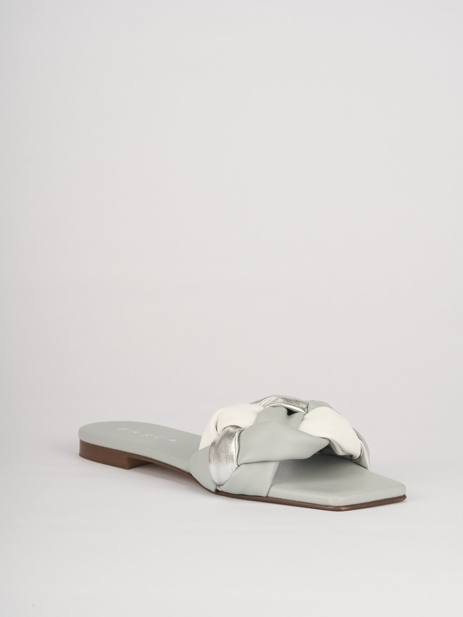 Slippers heel 1 cm light blue leather