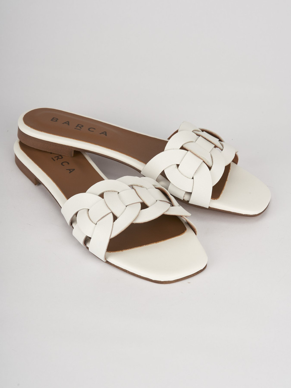 Slippers heel 1 cm white leather