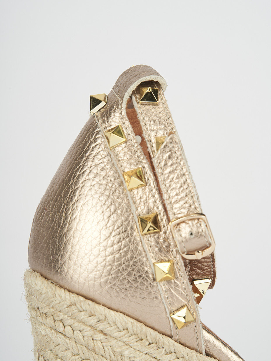 Wedge heels heel 10 cm pink leather