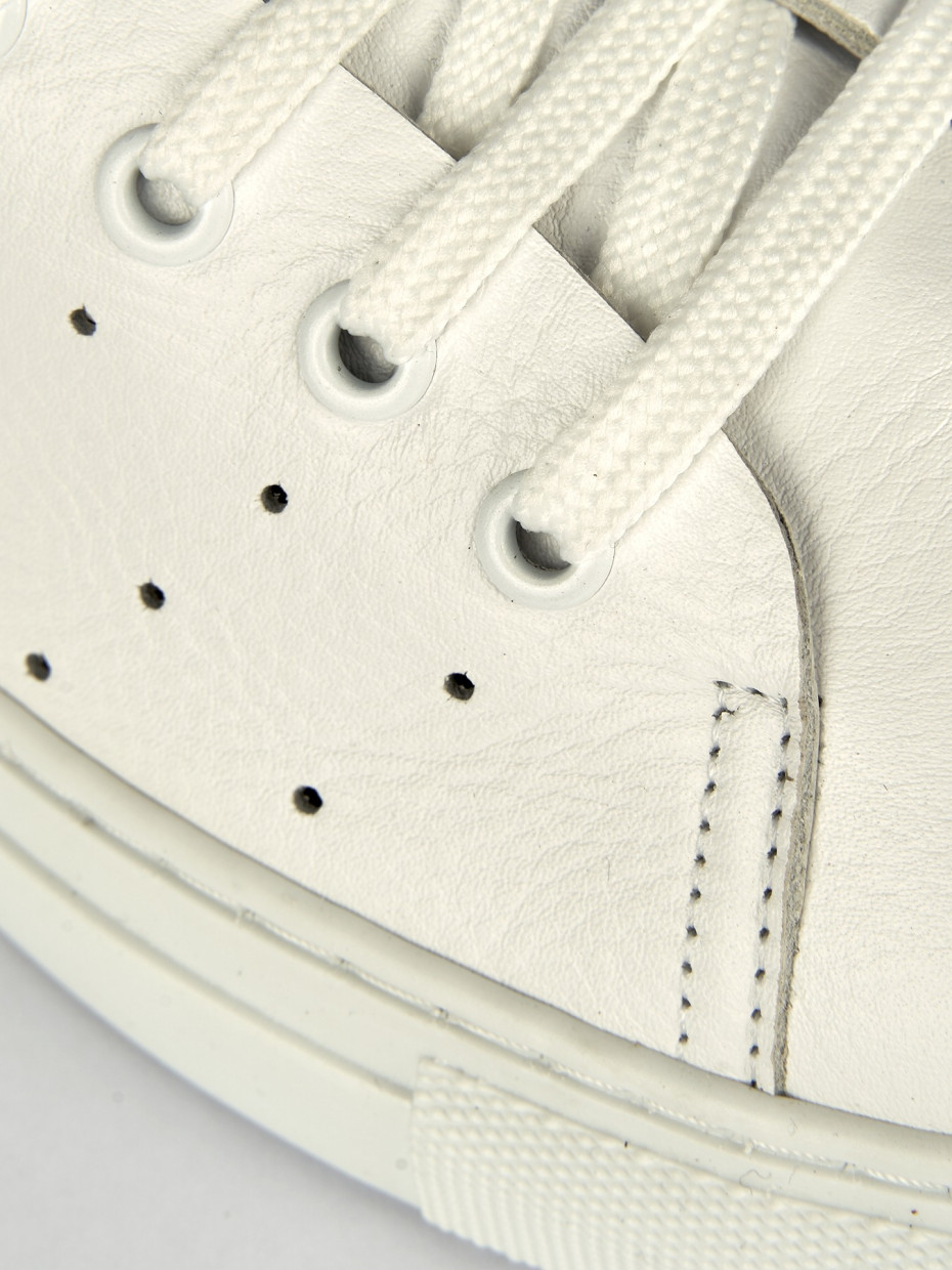 Sneakers white leather