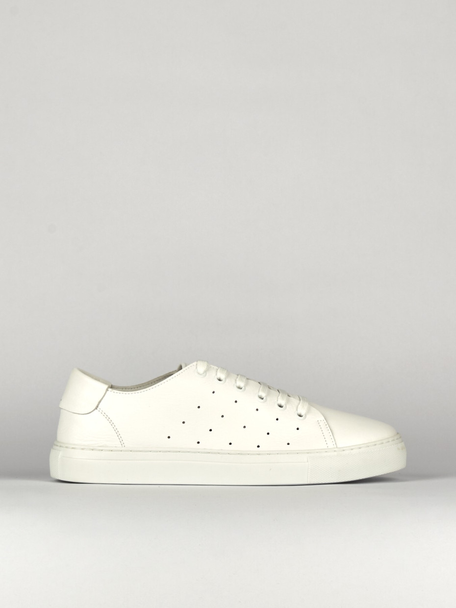 Sneakers white leather