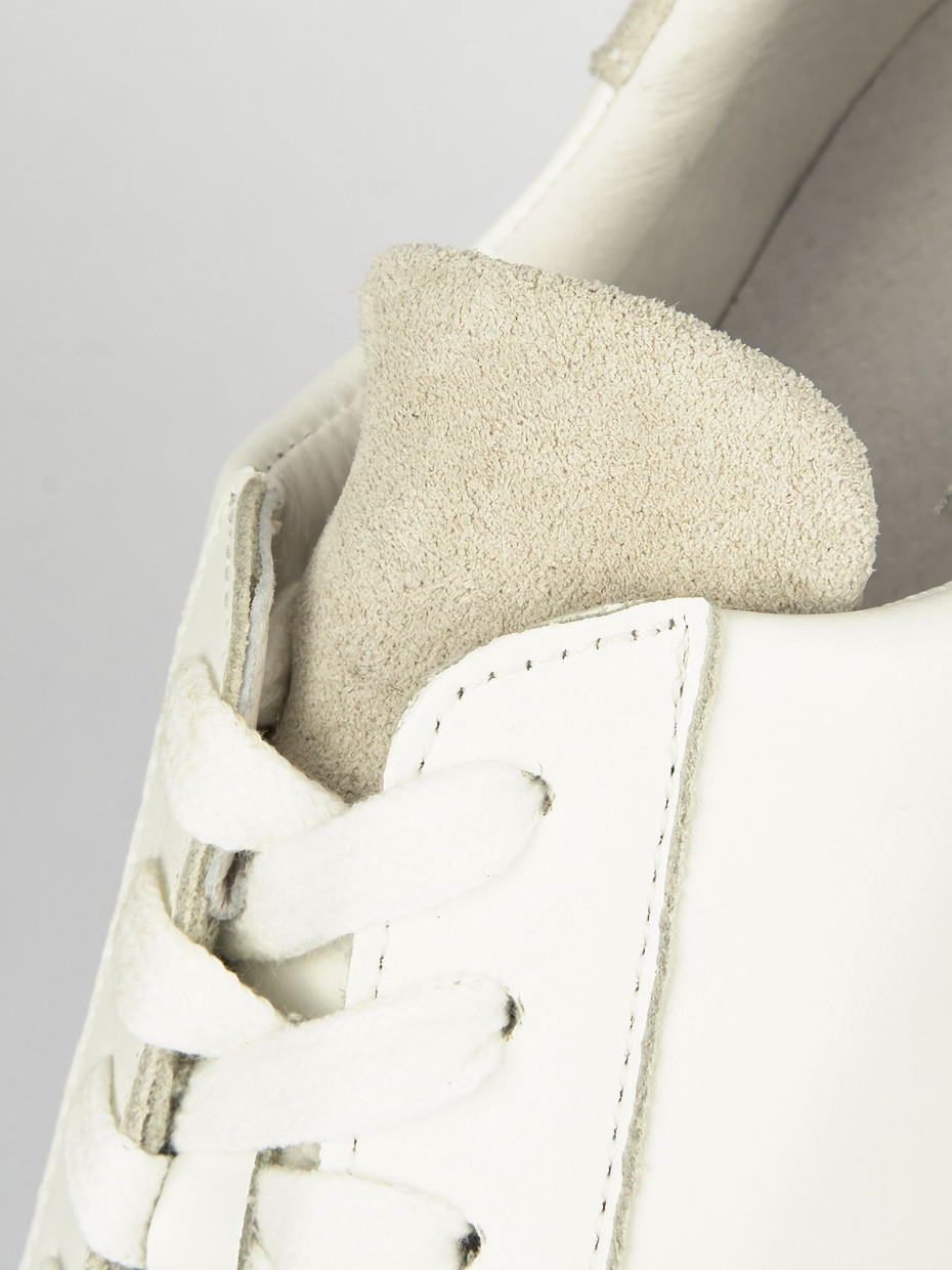 Sneakers white leather