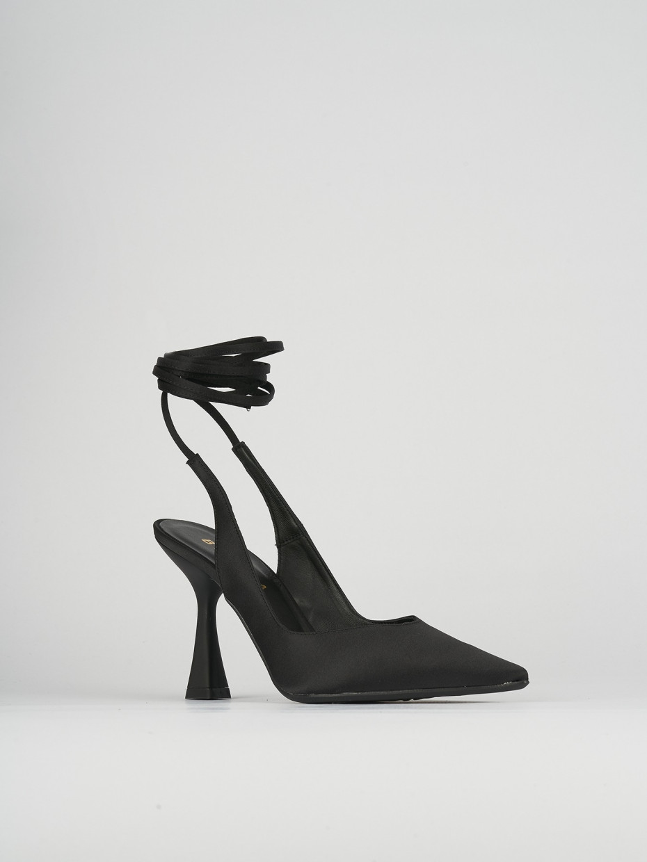 Black satin pumps shop 2 inch heel