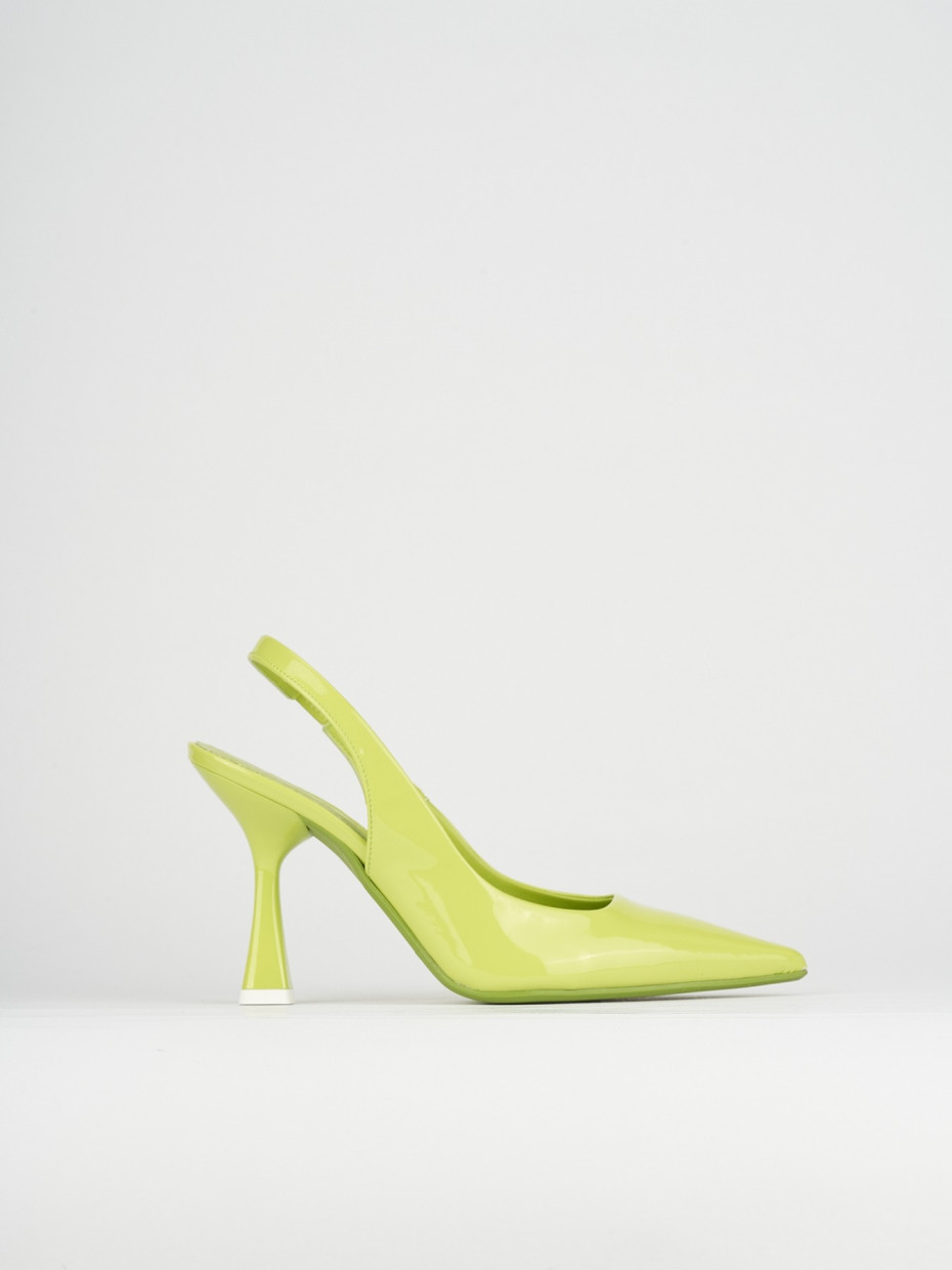 Pumps heel 9 cm green varnish