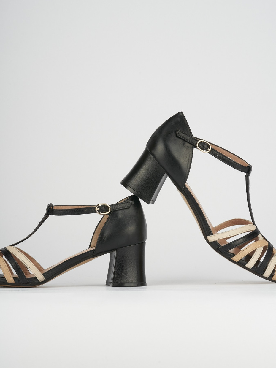 High heel sandals heel 5 cm black leather