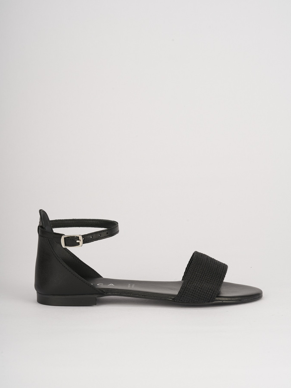 Low heel sandals heel 2 cm black leather