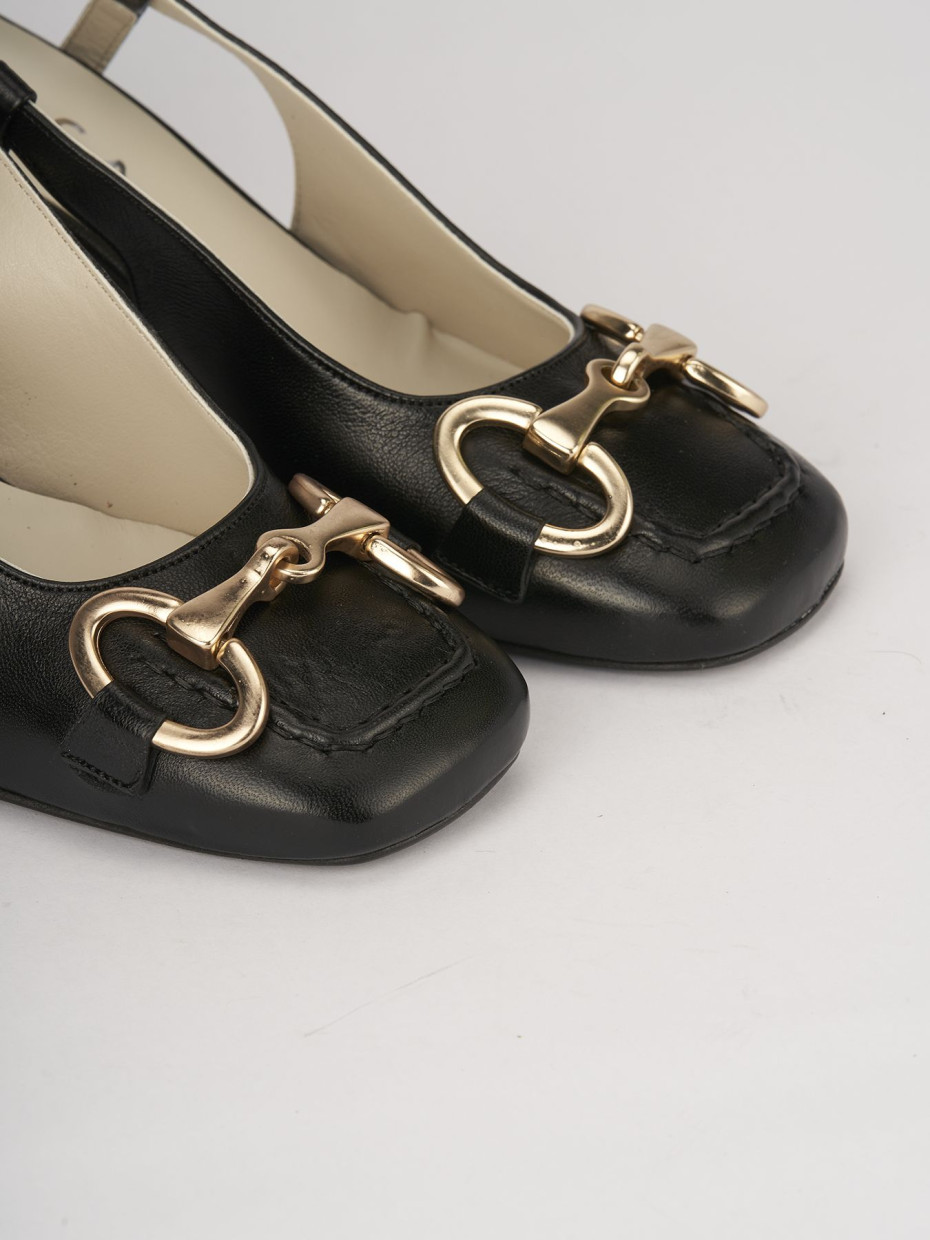 Décolleté e slingback tacco 6cm pelle nero