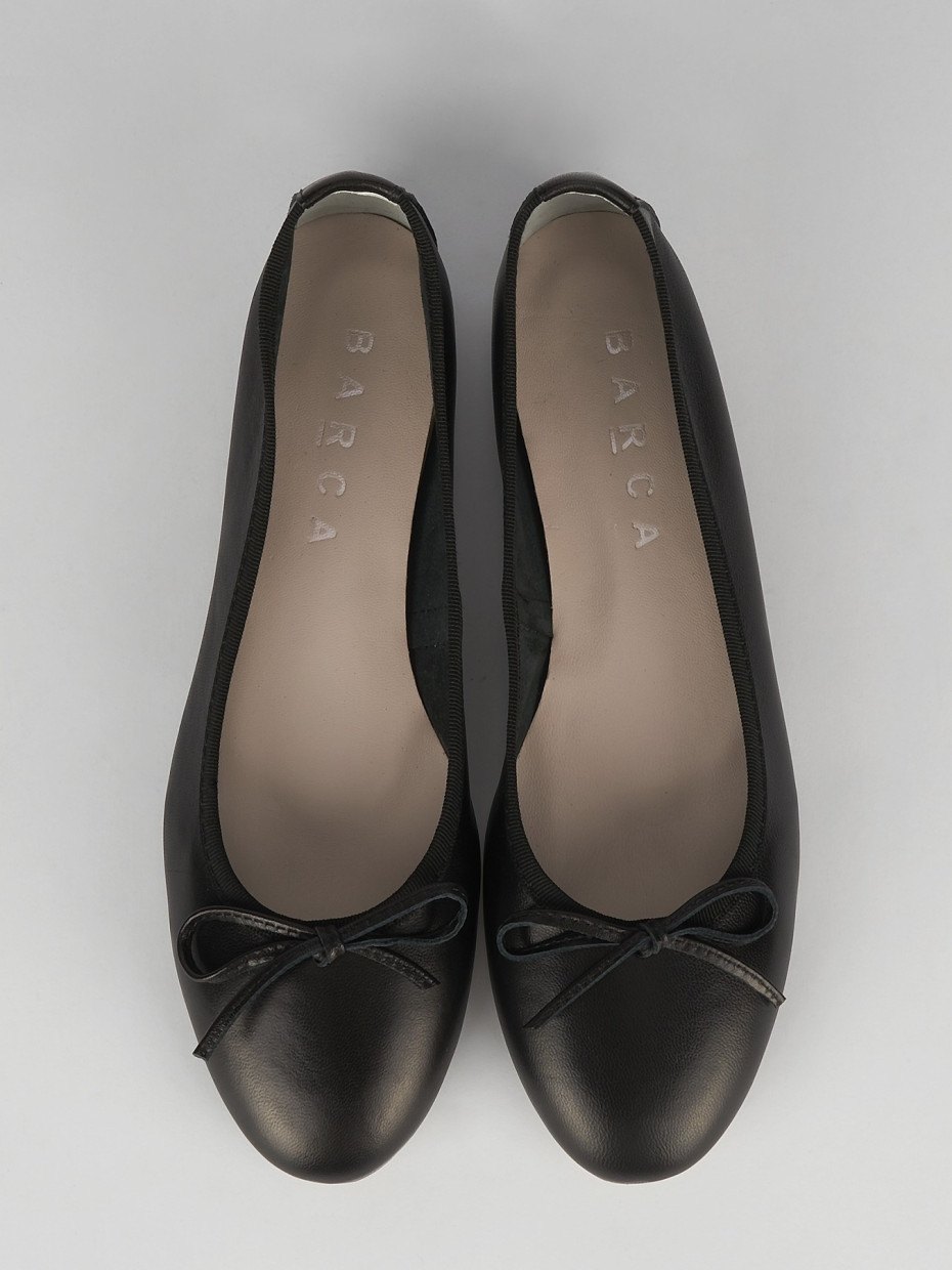 Flat shoes heel 1 cm black leather