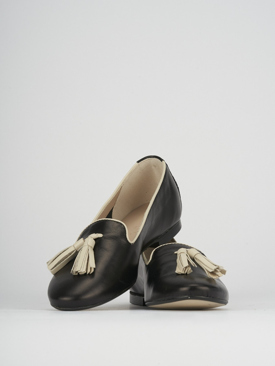 Flat shoes heel 1 cm black leather