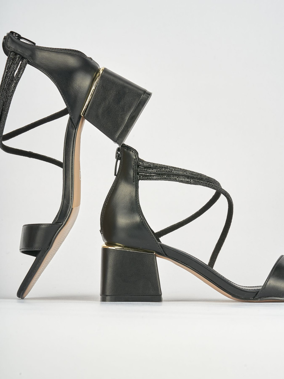 Sandalo tacco 5 cm nero pelle