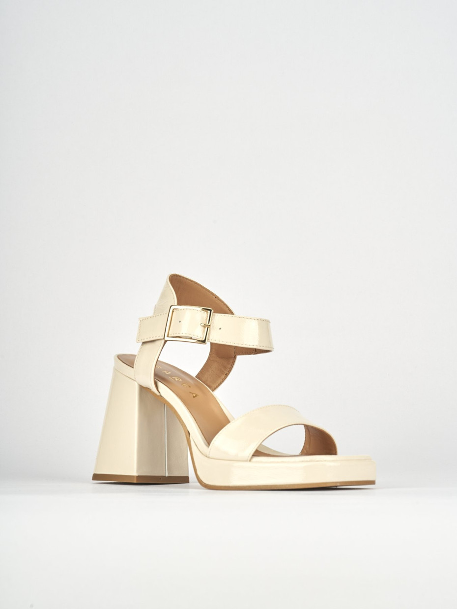 Sandali tacco 8cm pelle beige