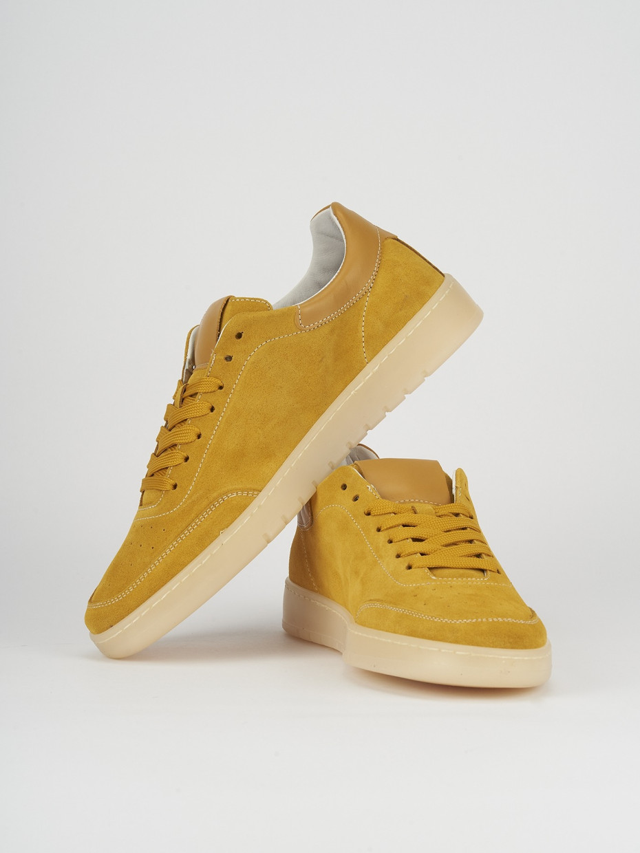 Sneakers camoscio giallo