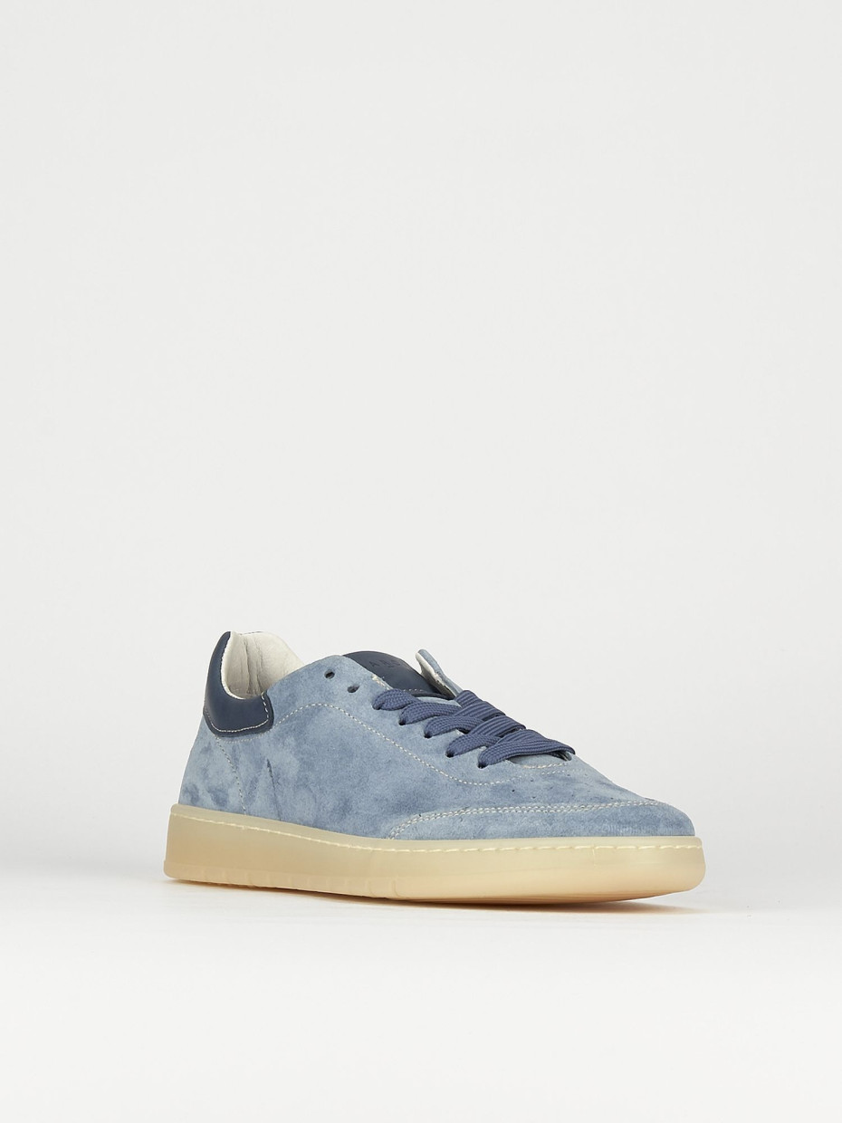 Sneakers light blue chamois