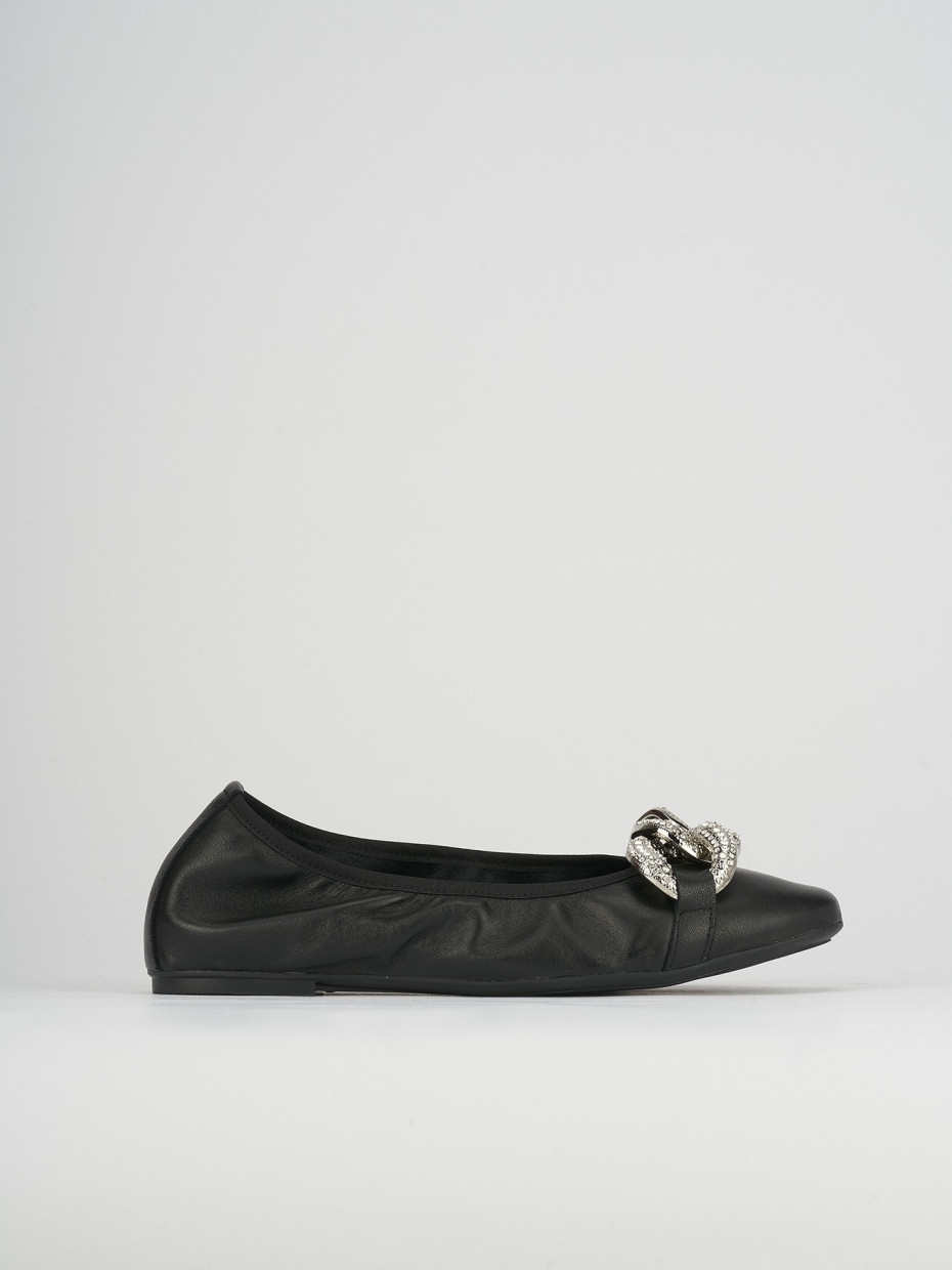 Flat shoes heel 1 cm black leather