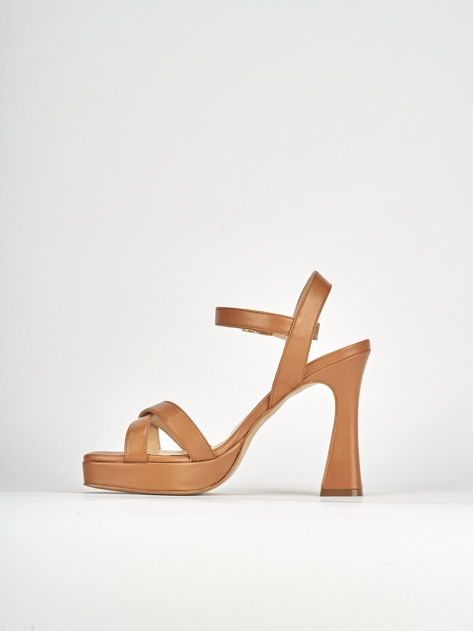 Sandali tacco 9cm pelle marrone