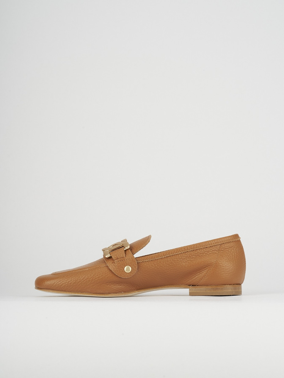 Mocassino tacco 1 cm marrone pelle