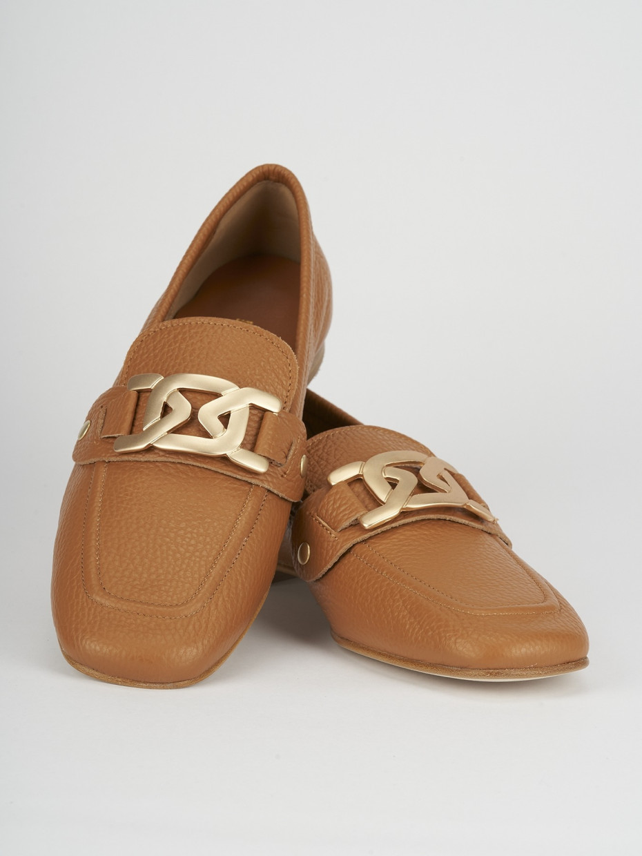 Mocassino tacco 1 cm marrone pelle