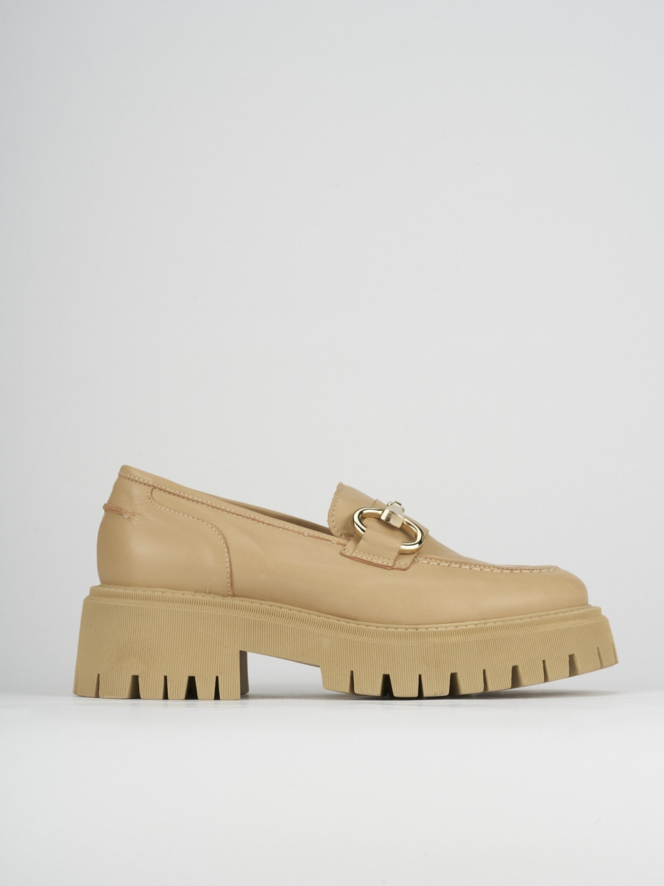Mocassino tacco 1 cm marrone pelle