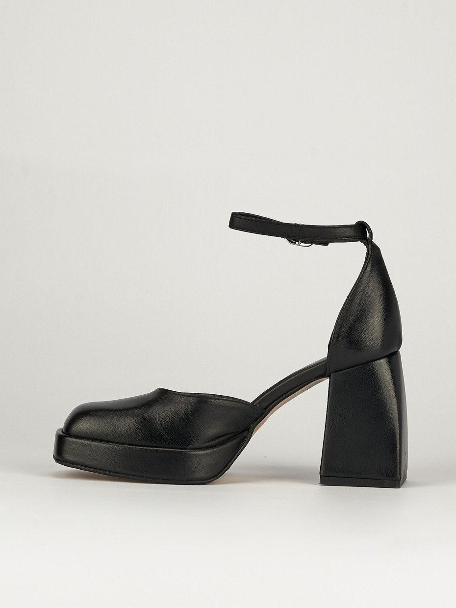 Bebe' tacco 9 cm nero pelle