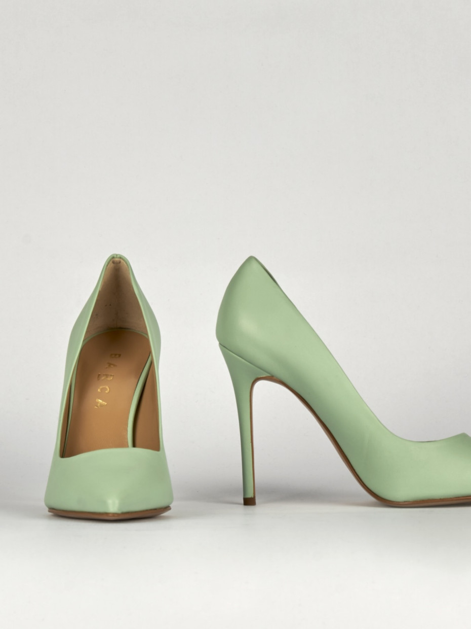 Green pumps discount size 11